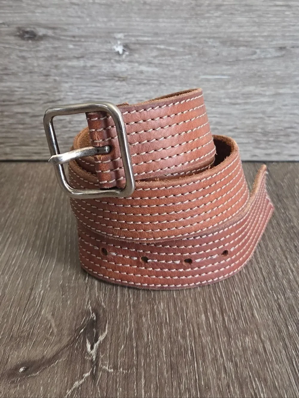 AMERICAN EAGLE BROWN GENUINE LEATHER  STITCHED CASUAL BELT Sz M Unisex